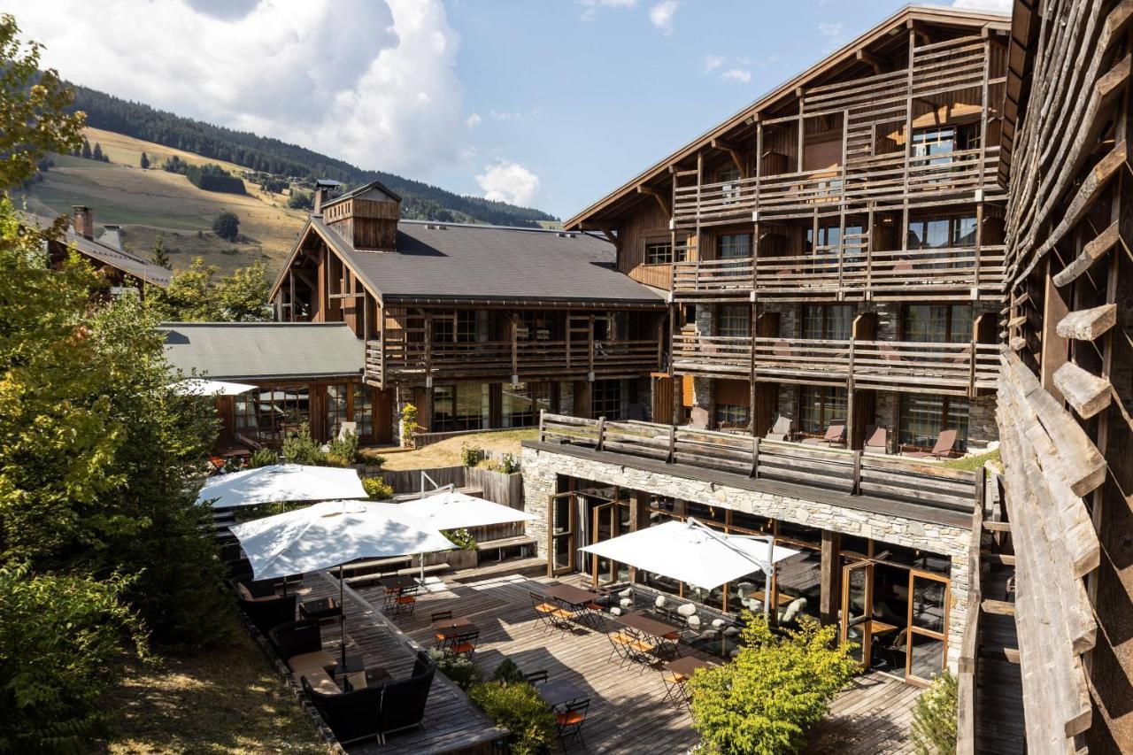 M De Megeve Hotel Exterior photo